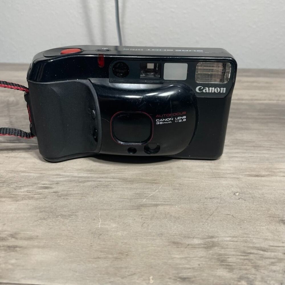 Canon Sure Shot Supreme 35mm Film Camera, TESTED Working, New Battery Included